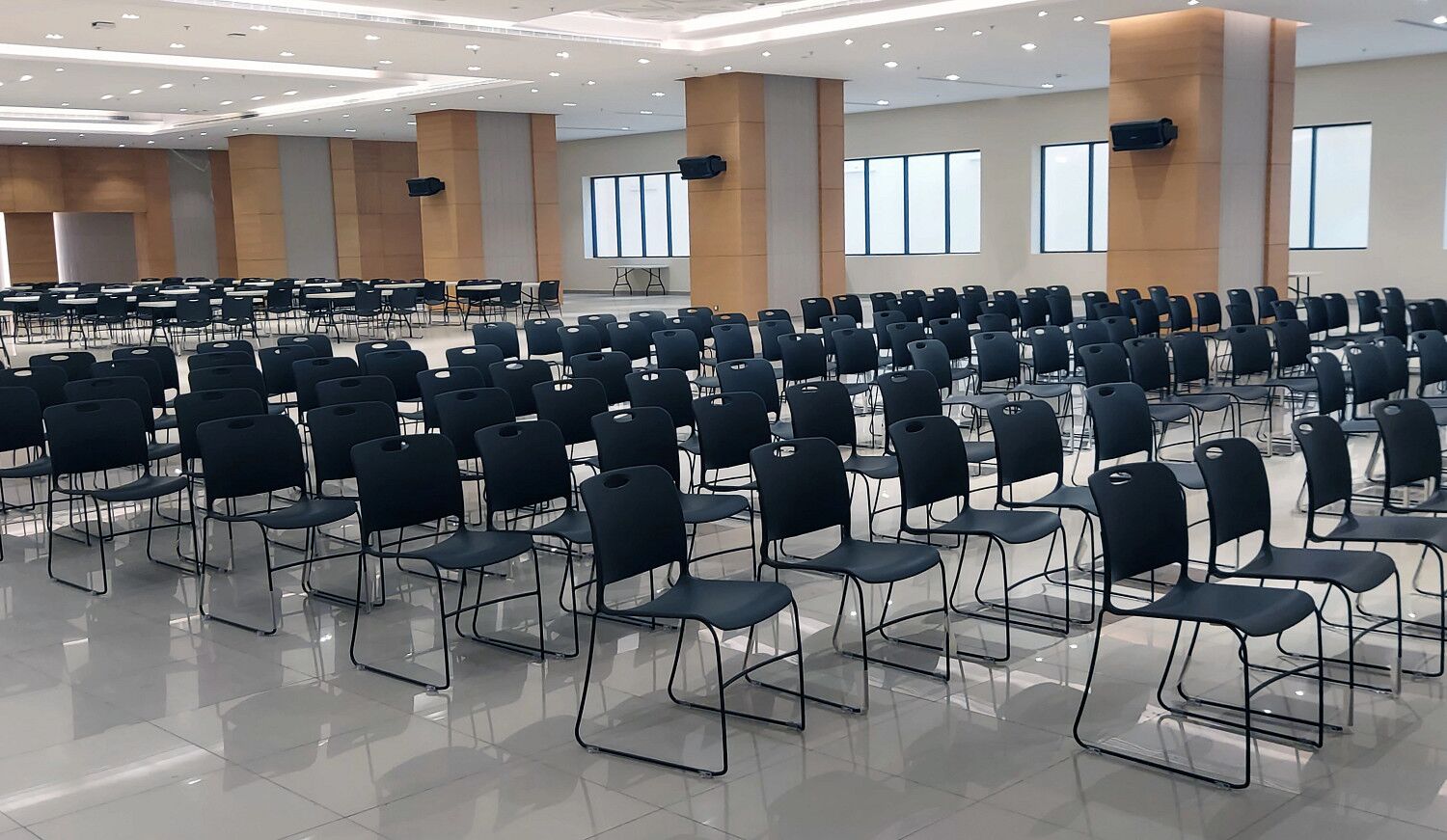 Stacking Contemporary Polypropylene Conference/Hall Chair | All By Function | SB3M Stacking Contemporary Polypropylene Conference/Hall Chair | All By Function | SB3M