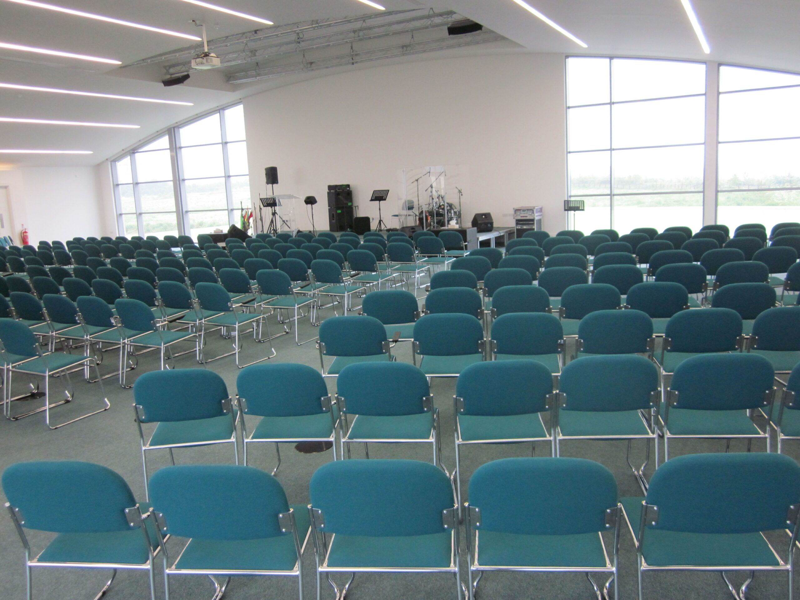 stacking chair lightweight chair comfortable chair conference chair church chair